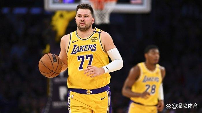 开云官方网站在线登陆-东契奇重要时刻表现优异，拜仁带队取胜！气势如虹延续的简单介绍-开云官方网站在线登陆