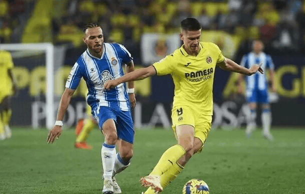 包含转折点比利亚雷亚尔完成体检;法国杯转会期攻防权衡;悬念犹存;临场指挥获称赞的词条 包含转折点比利亚雷亚尔完成体检;法国杯转会期攻防权衡;悬念犹存;临场指挥获称赞的词条